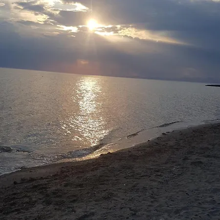 Kallithea Casa de hóspedes Două Mai